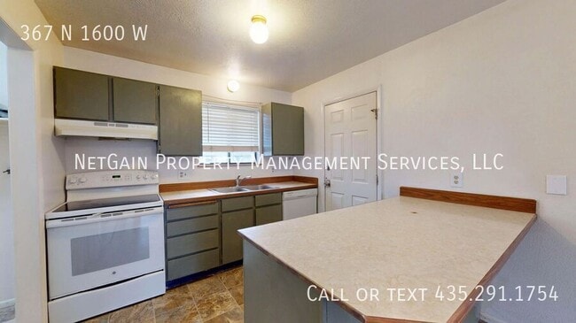 Photo - 367 N 1600 W