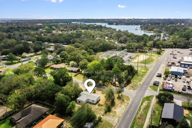 Photo - 200 Spencer Dr