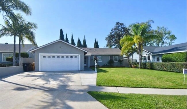 Building Photo - Spacious 3bed/2bath House for Rent in Garden Grove