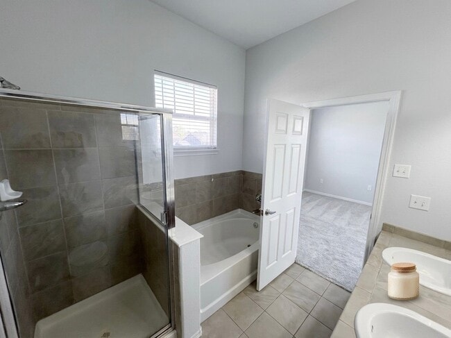 Photo - 8489 Canyon Rim Cir