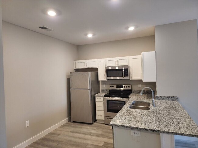 2180 Prospector Ct Unit 2180 Prospector Ct. Apt 3413