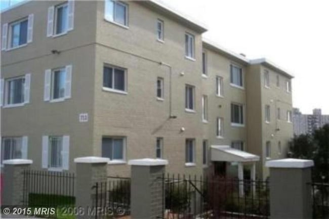 Building Photo - 713 Brandywine St SE Rental