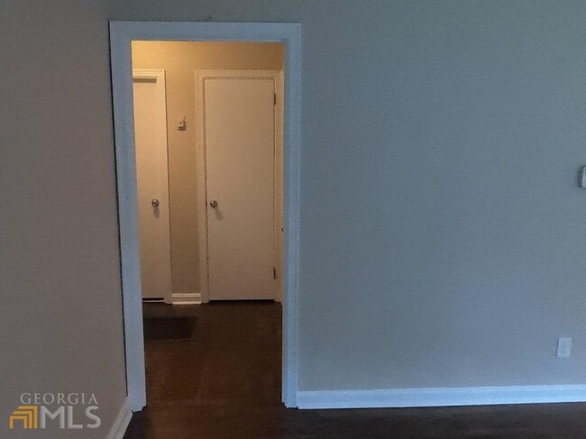 Photo - 817 North St NW