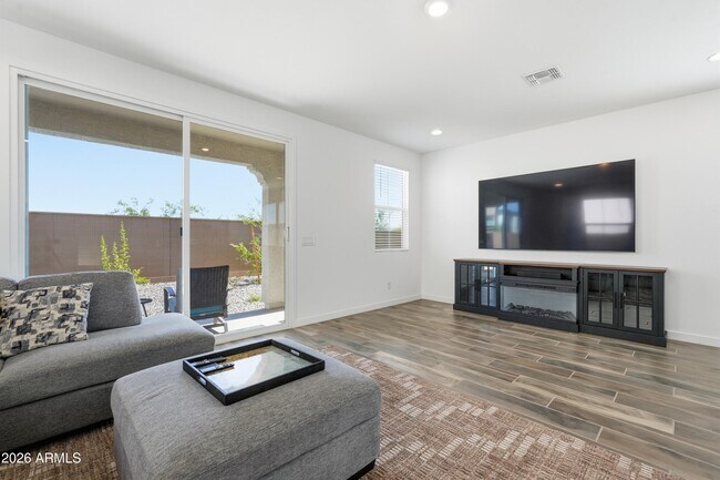Photo - 10204 E Ulysses Ave