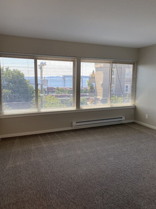 Photo - Mercer Crest LLC