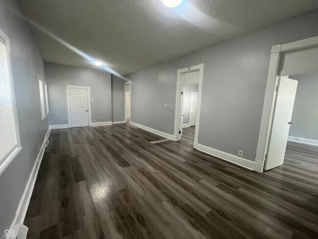 Photo - 972 N Belleview Pl