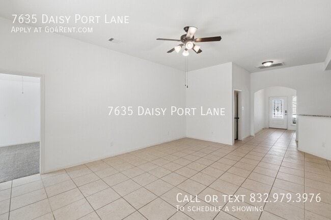 7635 Daisy Port Ln