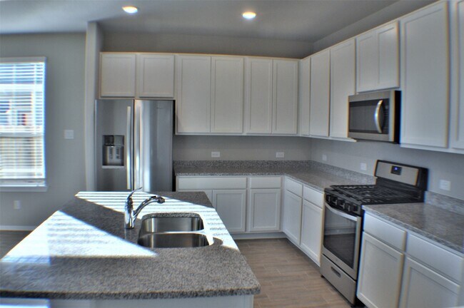 Photo - 714 Cobalt Crest Ln