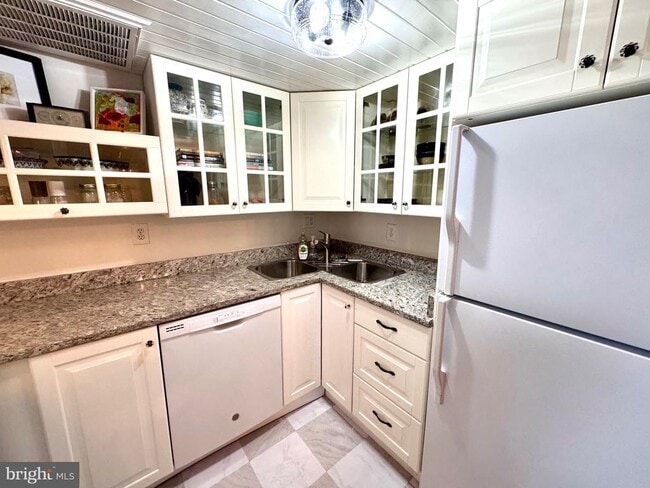 Photo - 1016 Prince St