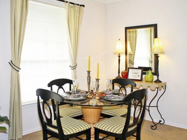 Photo - 2000 S Lakeline Blvd Unidad 1637