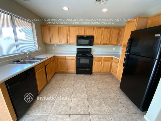 Photo - 16584 N 162nd Ln