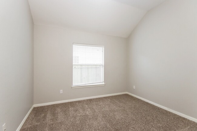Photo - 17923 Diamond Peak Ct