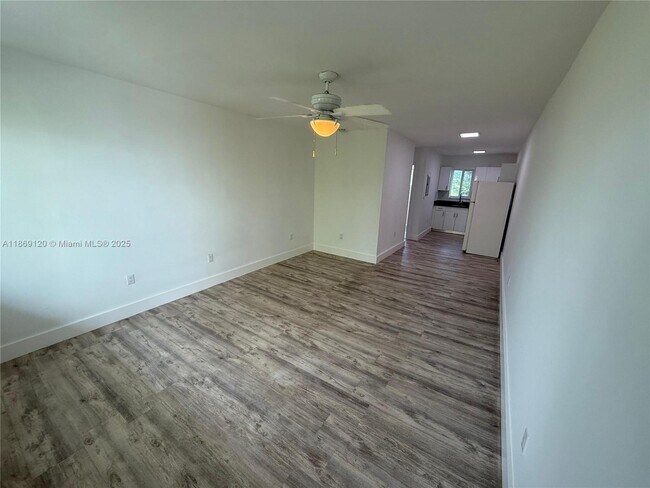 Photo - 935 Jefferson Ave Apartment Unit 11