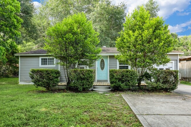 9193 Lucille Ln