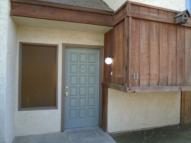 Photo - REAL RD. 105, UNIT H Unidad H