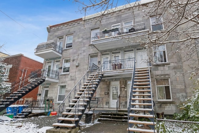 Building Photo - 110 Rue Willibrord