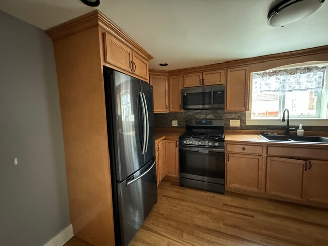 Photo - 51 Clinton Ave