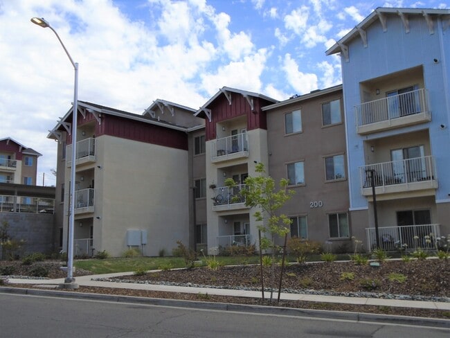 Sierra Heights Apartments
