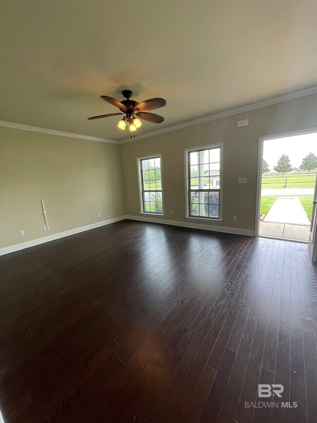 Photo - 9944 Cumbria Drive