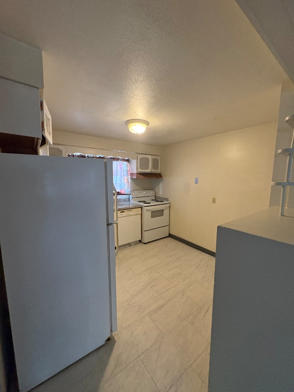 Photo - 1127 Bellevue Ave Apartment Unit 5