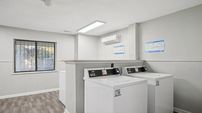 Photo - Compass Vista