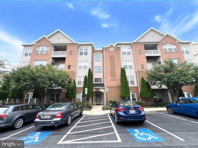 Photo - 8105 Hickory High Ct Apartamento Unidad J