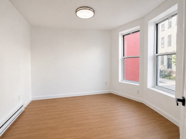 521 Mercer St Unit 1