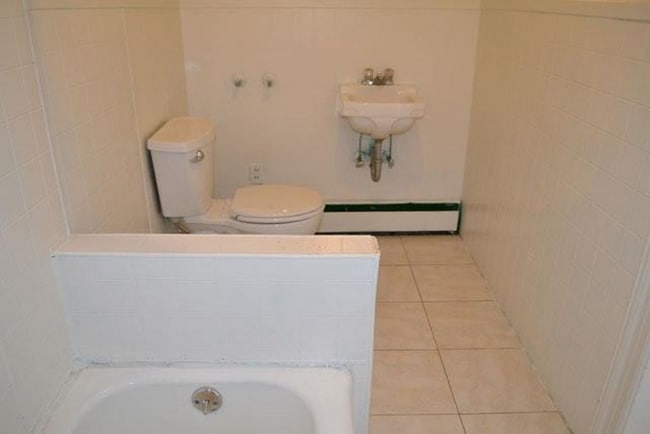 Photo - 115 Waterman Ave Unidad 4