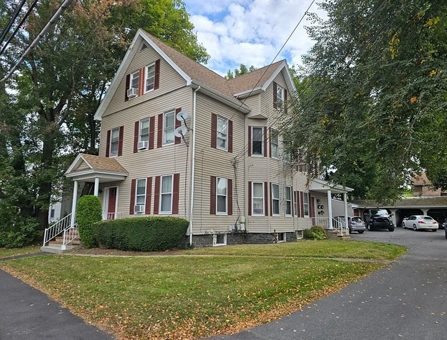 Photo - 173 Bay St Apartments Unit 3