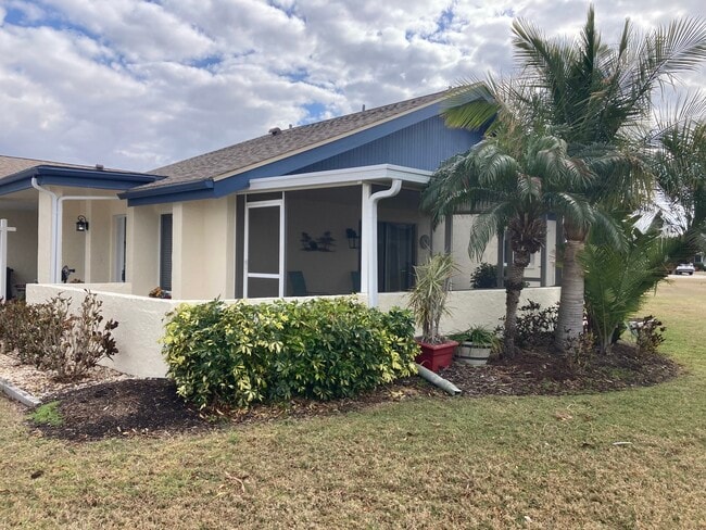 Building Photo - 1322 New Bedford Dr Unit St George Condo