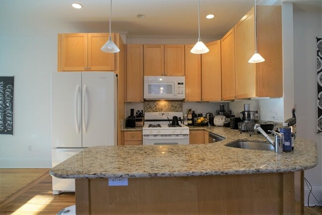 Photo - 28 Healey St Unit 1