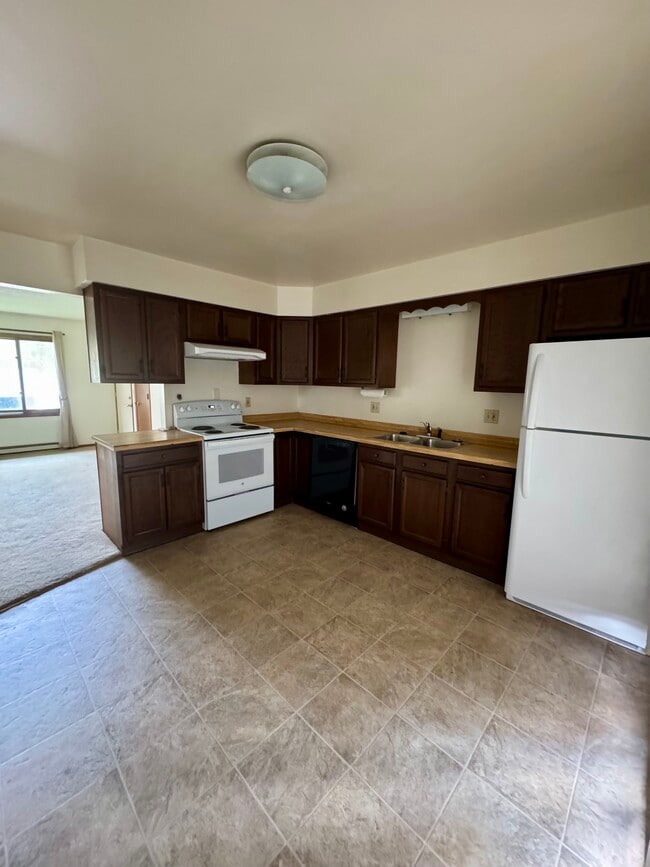 Photo - 505 Kerry Dr Unit 202