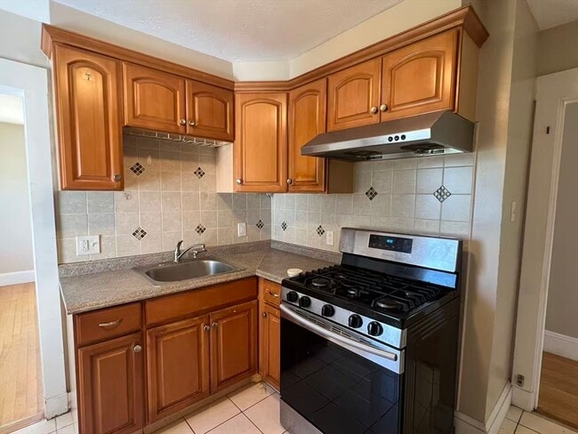 Photo - 86 Greene St Unit 2