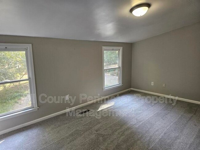 Photo - 165 Park Ridge Ct