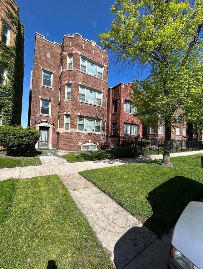 Photo - 7730 S Cornell Ave