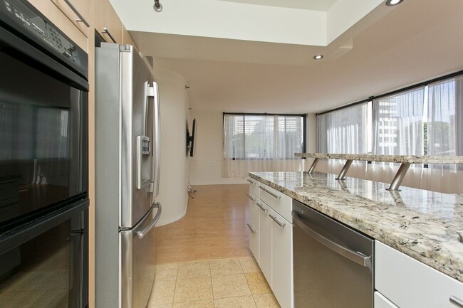 2232 Kapiolani Blvd