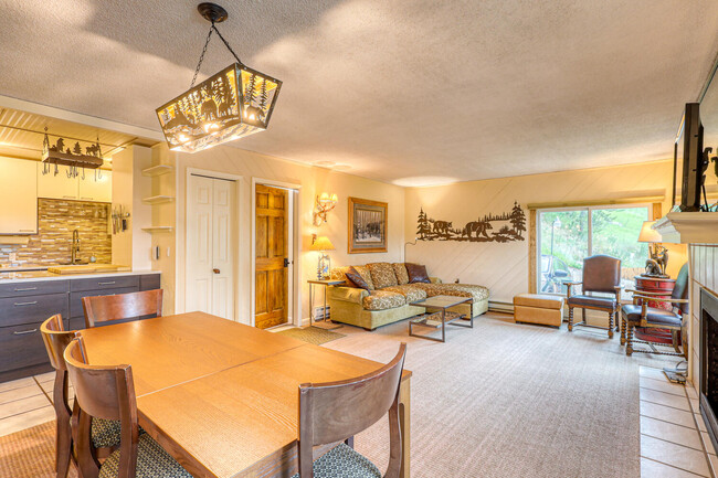 Photo - 1063 Vail View Dr