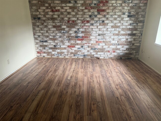 Photo - 6957 Chasewood Dr
