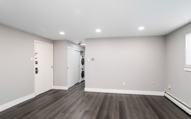 Photo - Oakland Terrace Apartments