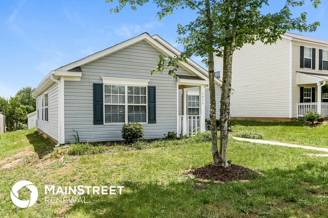 Photo - 3020 Rockingham Ct SW