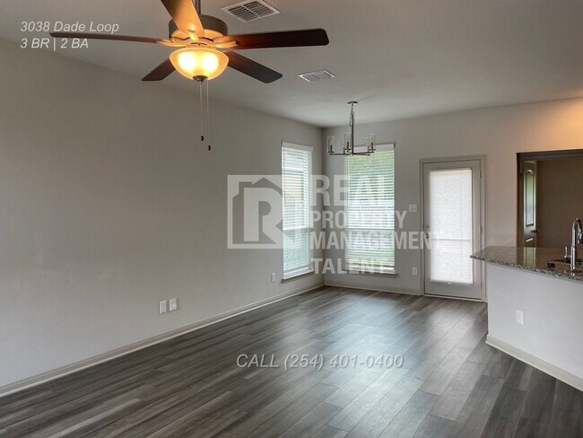Photo - 3038 Dade Loop