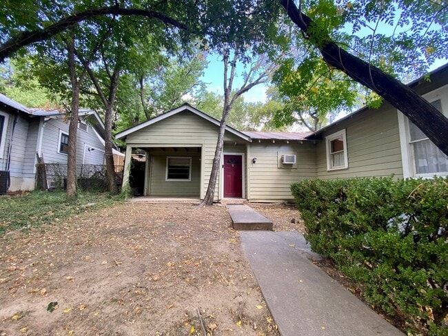 Photo - Walling Unit B