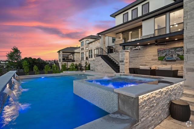 Building Photo - 402 San Donato Dr Rental