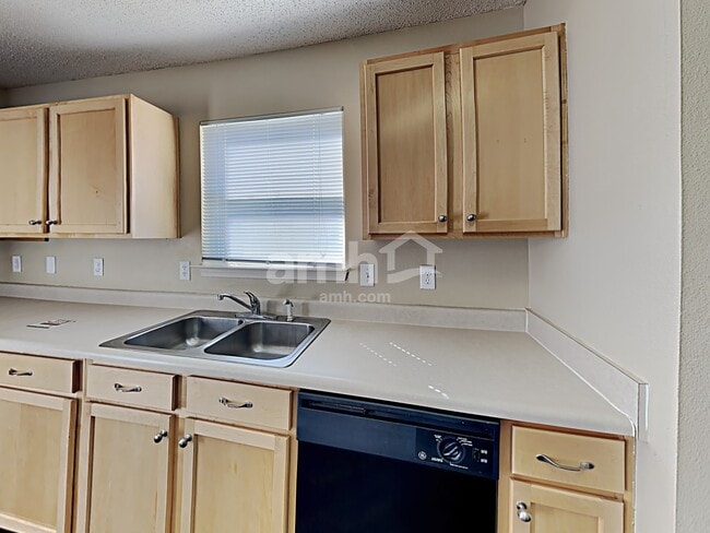 Photo - 6887 Merritt Ridge Way