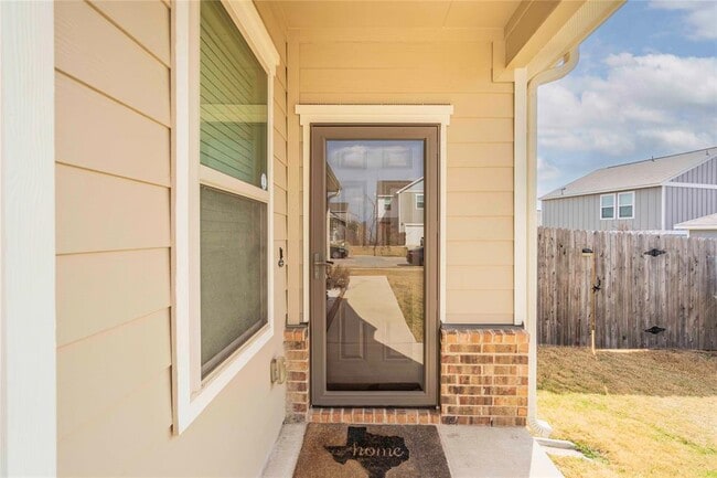 Photo - 13007 Carswell St