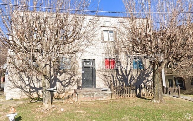 Building Photo - 431 W G St Unit 2 Rental