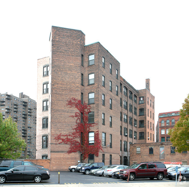 The Smith Gormly Building - The Smith Gormly Apartments