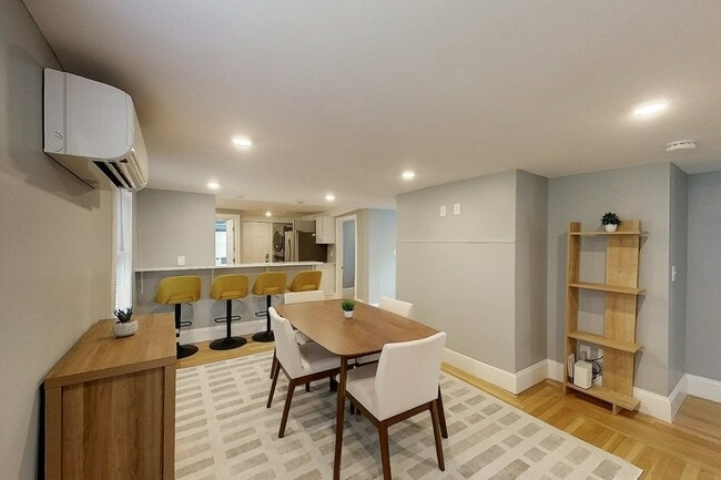 Photo - 382 Spring St Unit 2B