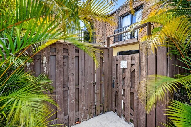 Photo - 110 N Delaware Blvd