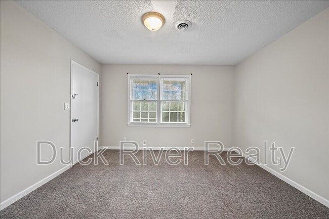 Photo - 525 Woods Dr Unit A